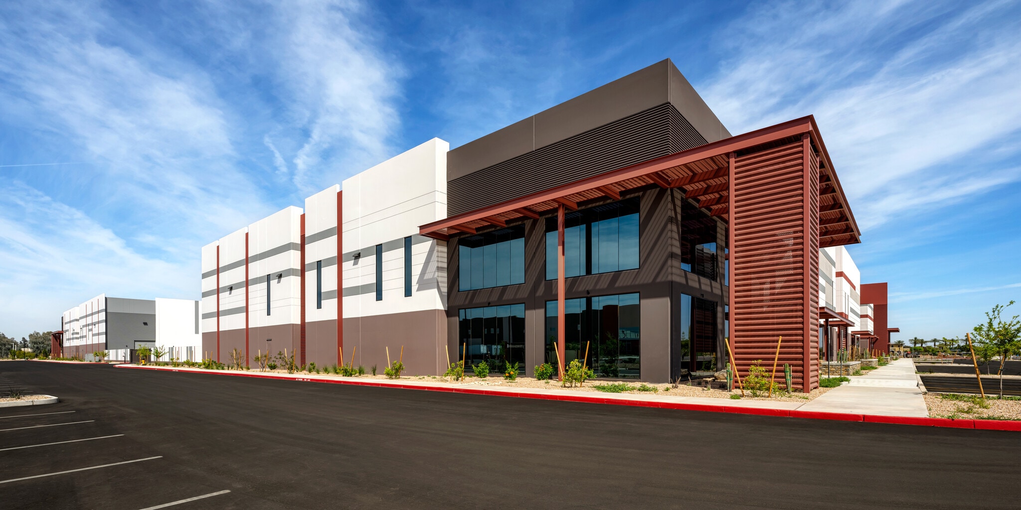 SWC Gilbert Rd, Chandler, AZ for lease Primary Photo- Image 1 of 3