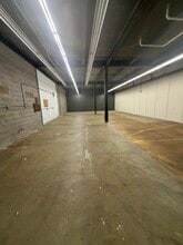 1130 Perry Hwy, Pittsburgh, PA for lease Interior Photo- Image 1 of 2