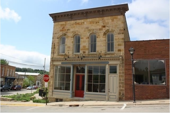 22 High St, Mineral Point, WI for sale Primary Photo- Image 1 of 1