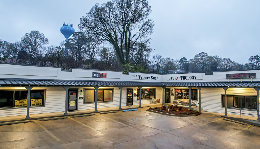 1525 University Ave, Oxford, MS for sale - Building Photo - Image 1 of 1