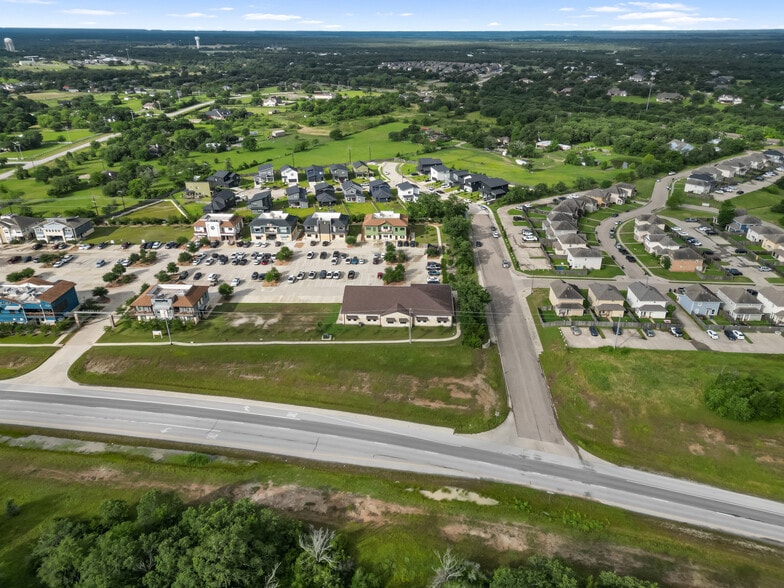 3012 Barron Rd, College Station, TX for lease - Building Photo - Image 3 of 21