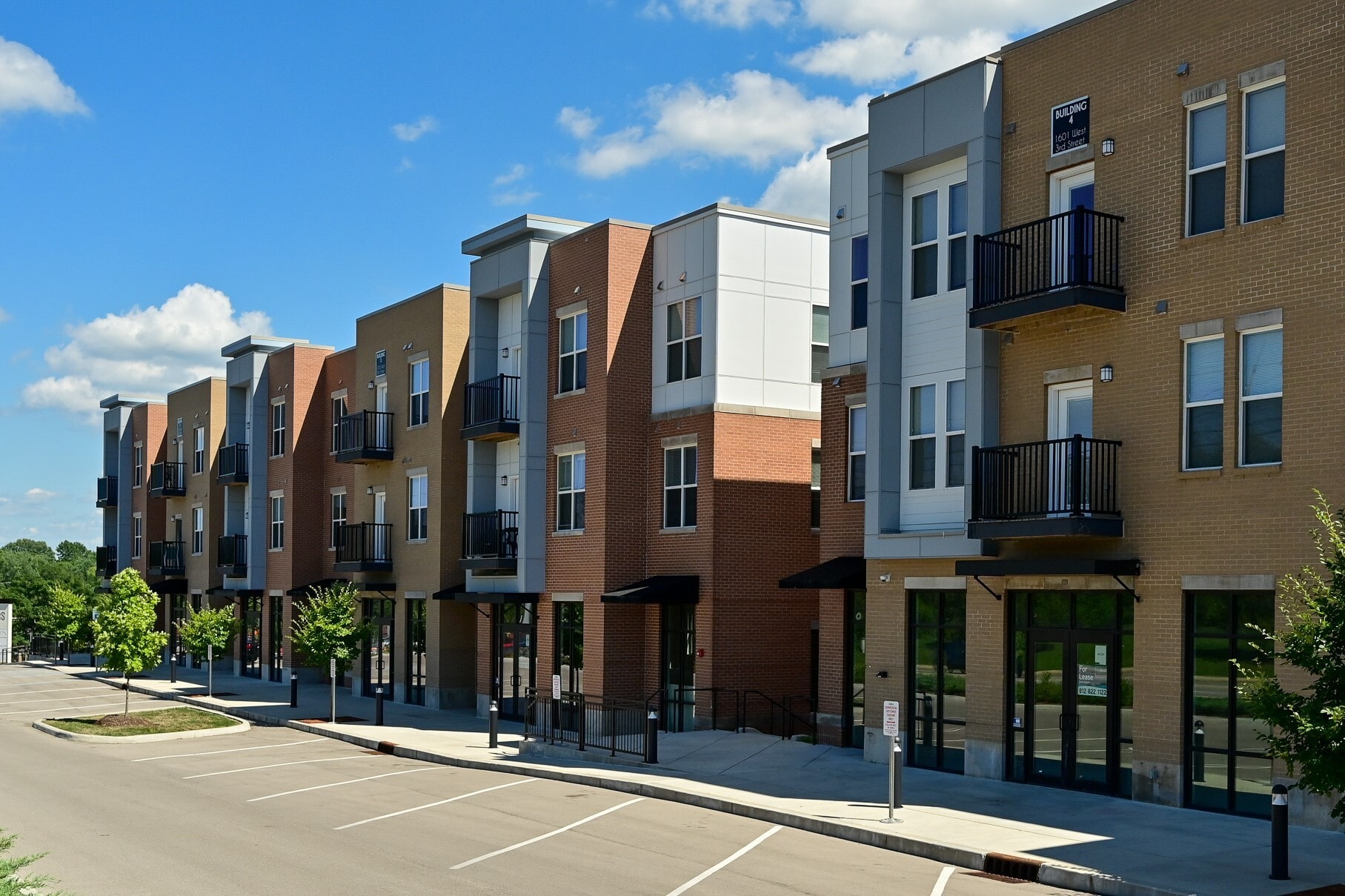 1521 Isaac Dr, Bloomington, IN for sale Building Photo- Image 1 of 1