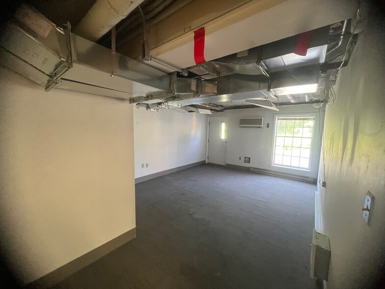 89 Viets St, New London, CT for sale - Building Photo - Image 3 of 23