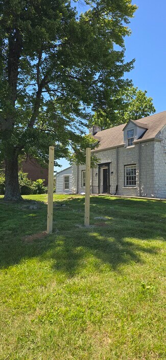 More details for 4502 Fegenbush Ln, Louisville, KY - Specialty for Sale