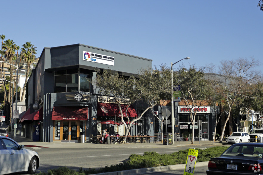 8729-8747 Santa Monica Blvd, West Hollywood, CA for lease - Primary Photo - Image 1 of 11