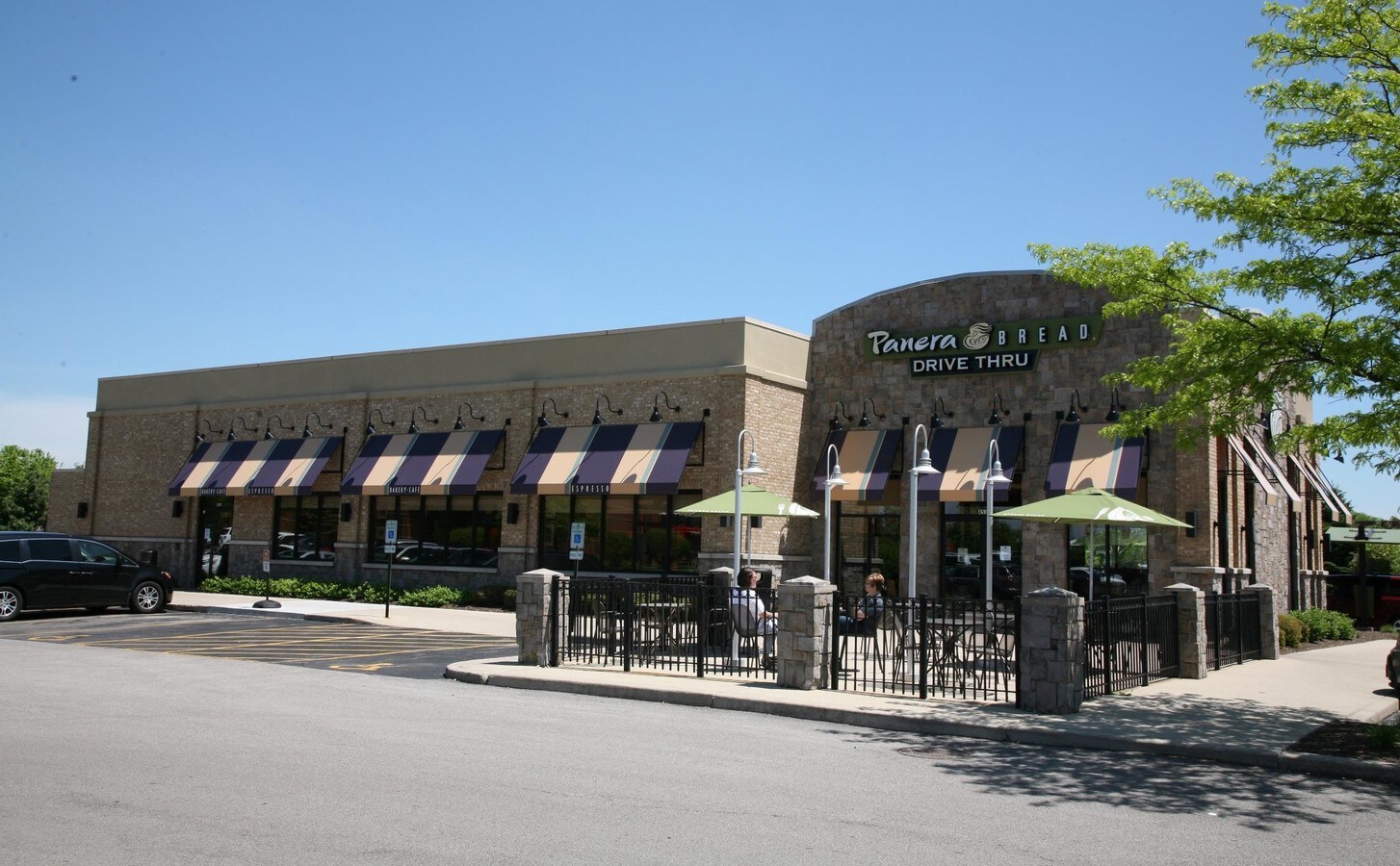 451 Randall Rd, Algonquin, IL 60102