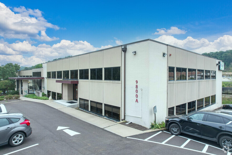 9800 Mcknight Rd, Pittsburgh, PA for lease - Building Photo - Image 2 of 5