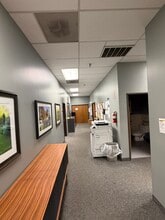 1130-1220 Inwood Rd, Dallas, TX for lease Interior Photo- Image 2 of 7