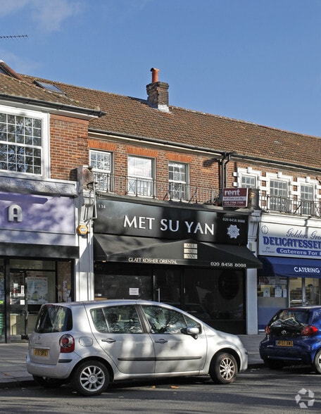 134 Golders Green Rd, London for lease - Primary Photo - Image 1 of 2