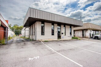 1049 Sunset Blvd, West Columbia, SC for lease Interior Photo- Image 2 of 12