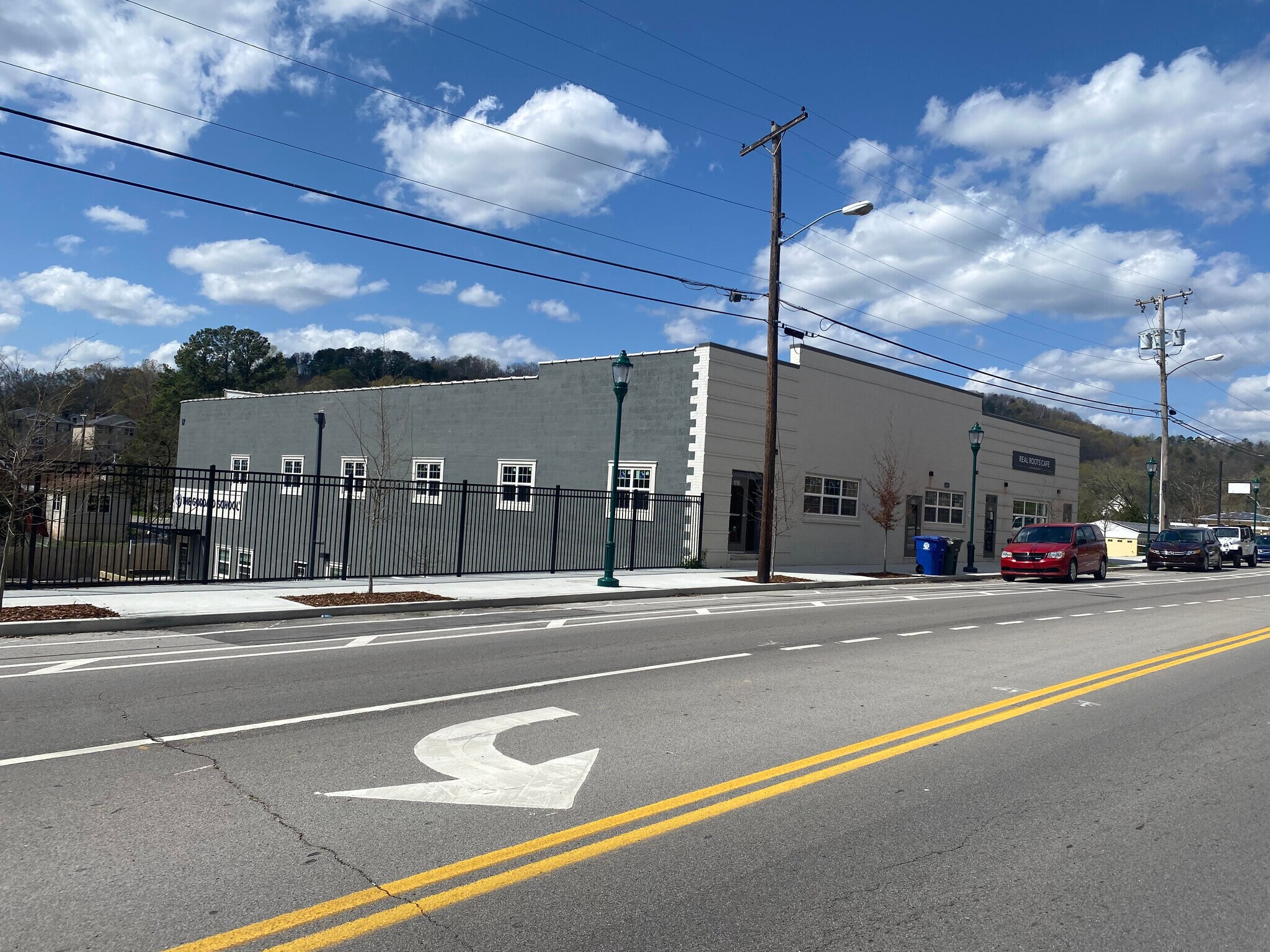607 N Market St, Chattanooga, TN 37405 OfficeRetail for Lease