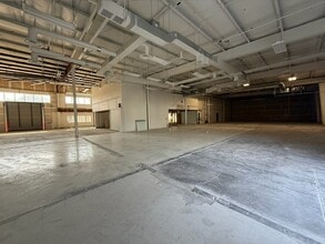 5111-5121 E ML Ave, Kalamazoo, MI for lease Interior Photo- Image 2 of 2