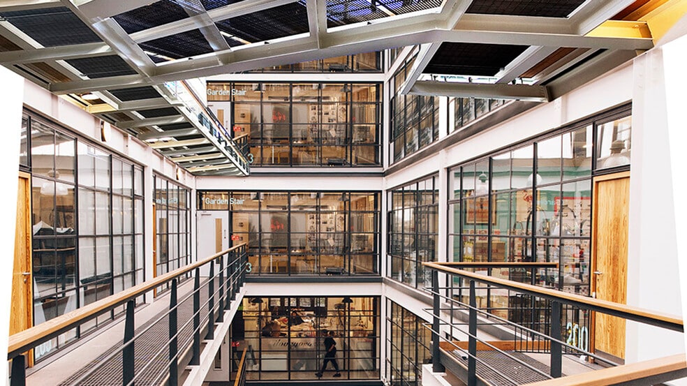 65 Alfred Rd, London for lease - Interior Photo - Image 3 of 7