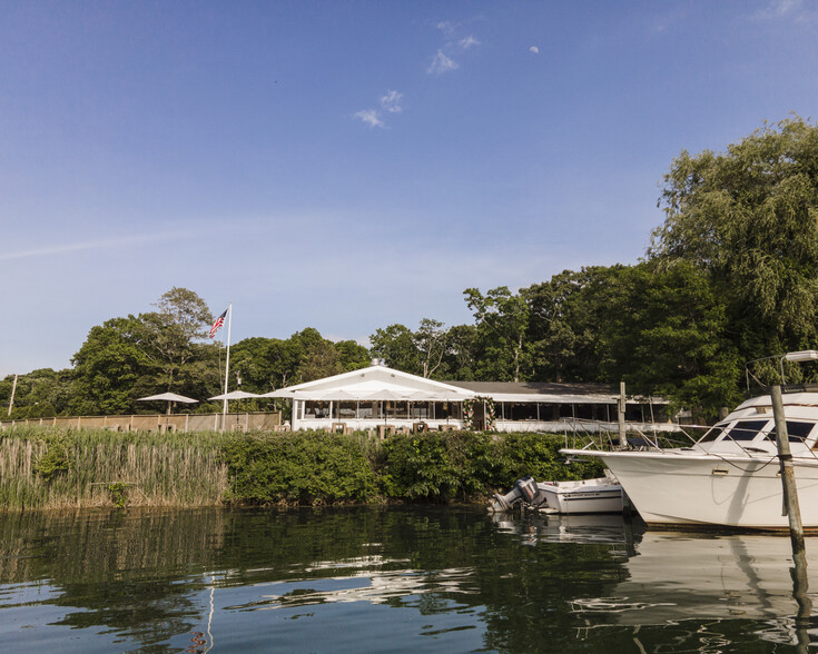 313 Three Mile Harbor Rd, East Hampton, NY for lease - Building Photo - Image 3 of 26