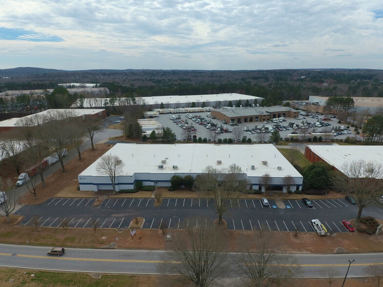 1560 Westfork Dr, Lithia Springs, GA for lease - Building Photo - Image 3 of 5