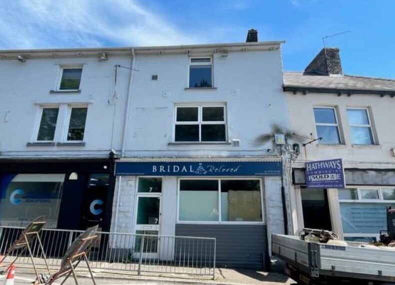 07 Victoria St, Cwmbran for sale Building Photo- Image 1 of 1