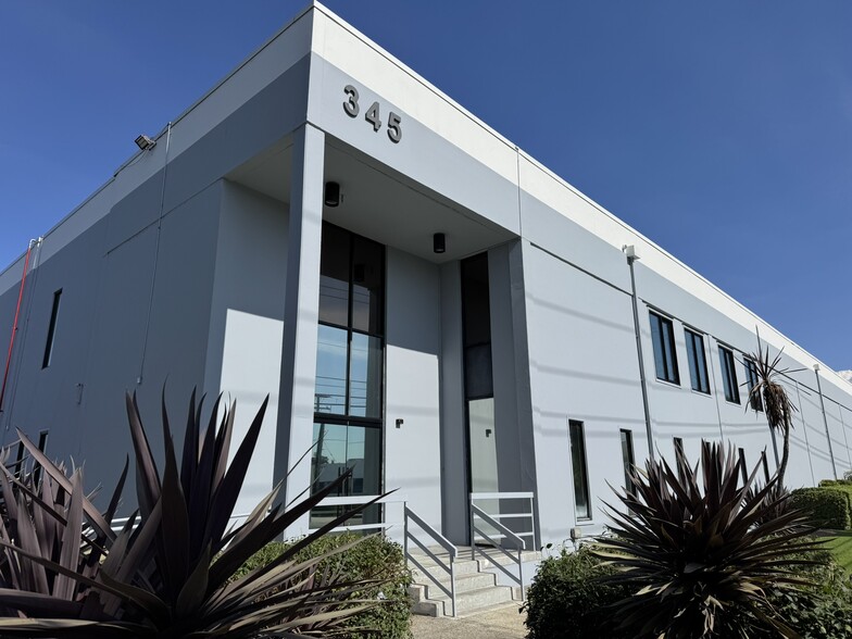 345 N Baldwin Park Blvd, City Of Industry, CA for lease - Building Photo - Image 1 of 26
