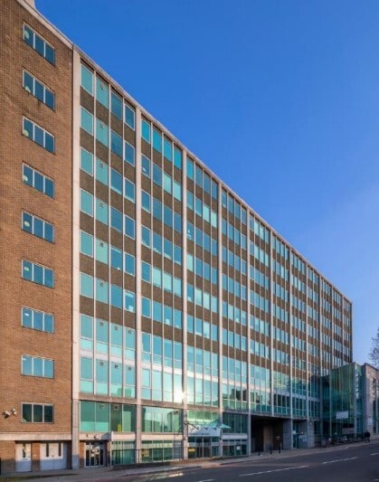 89 Eccleston Sq, London for lease Building Photo- Image 1 of 2