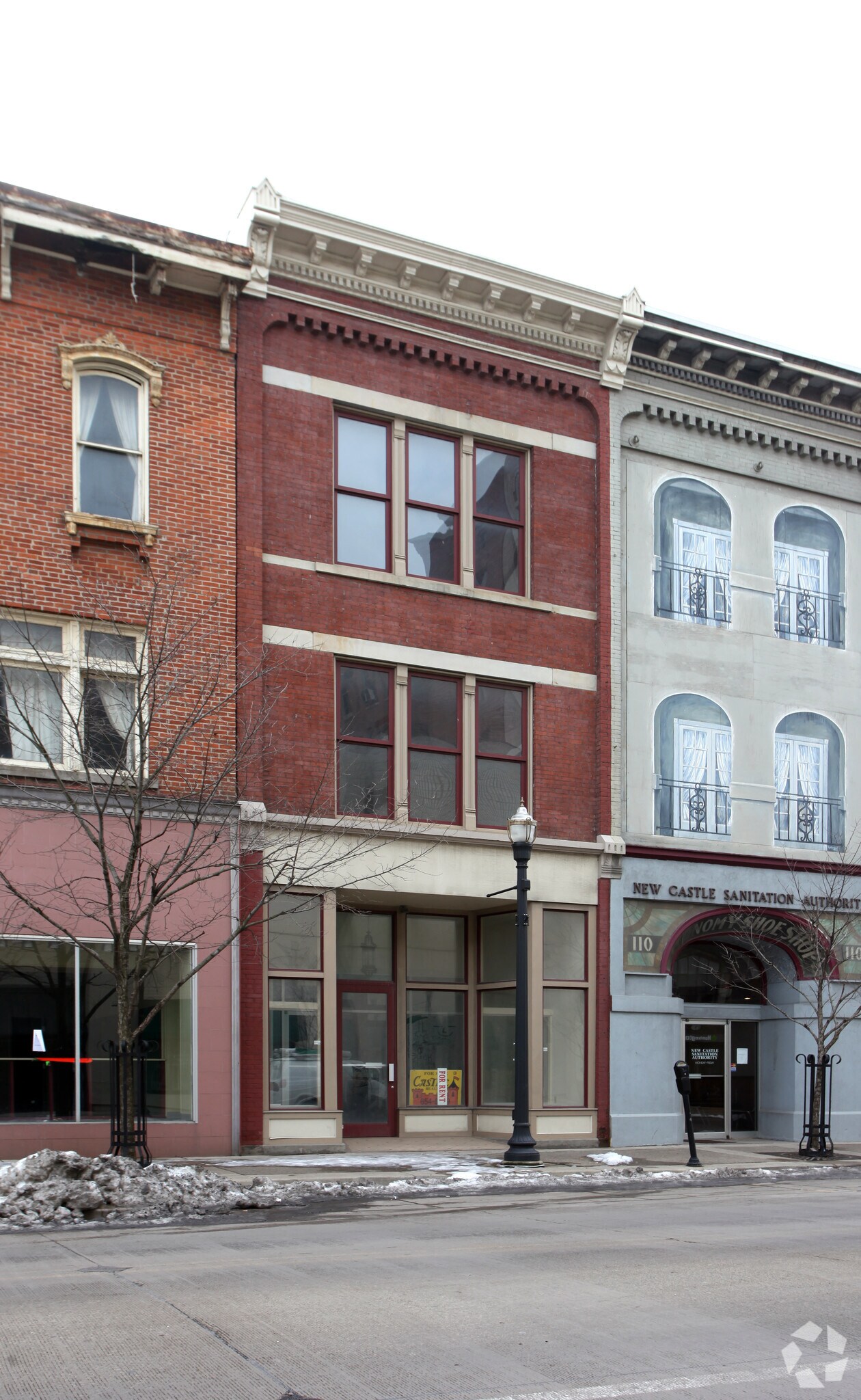 112 E Washington St, New Castle, PA for sale Primary Photo- Image 1 of 1