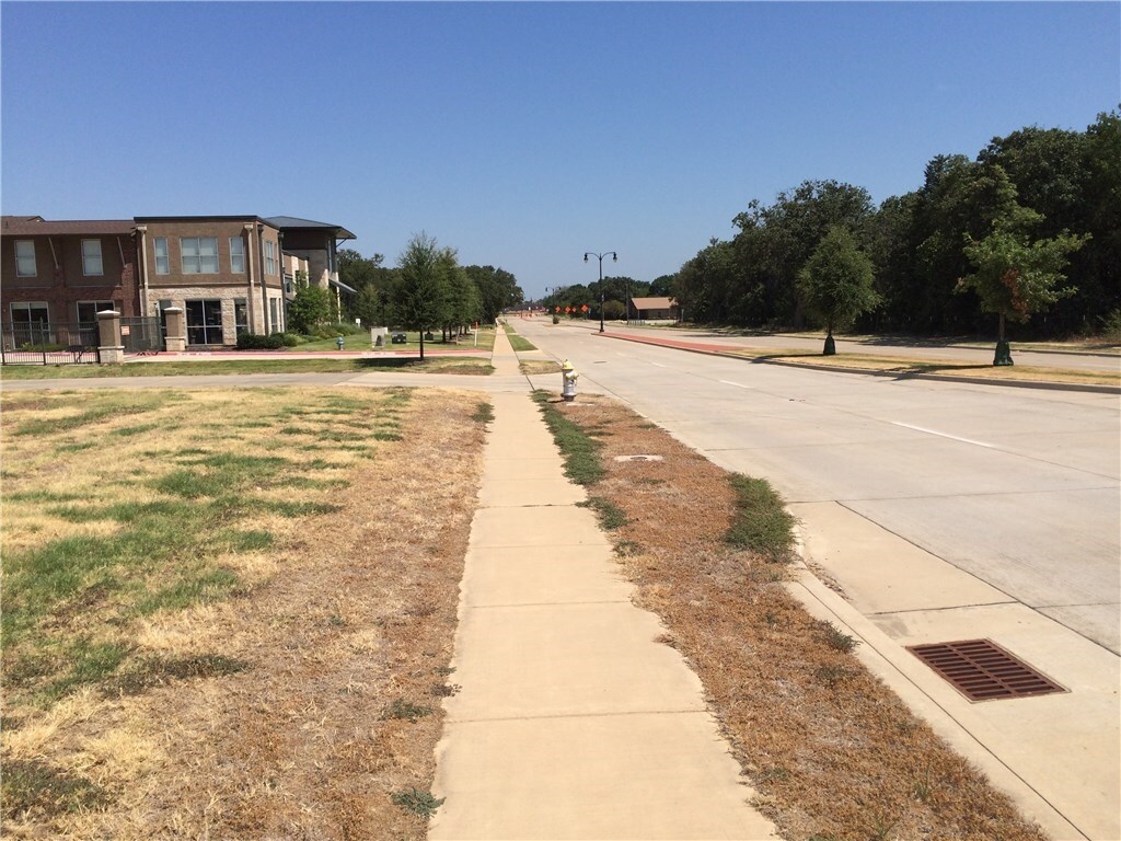 NW Corner Lake Sharon Dr & S Corinth St, Corinth, TX 76210