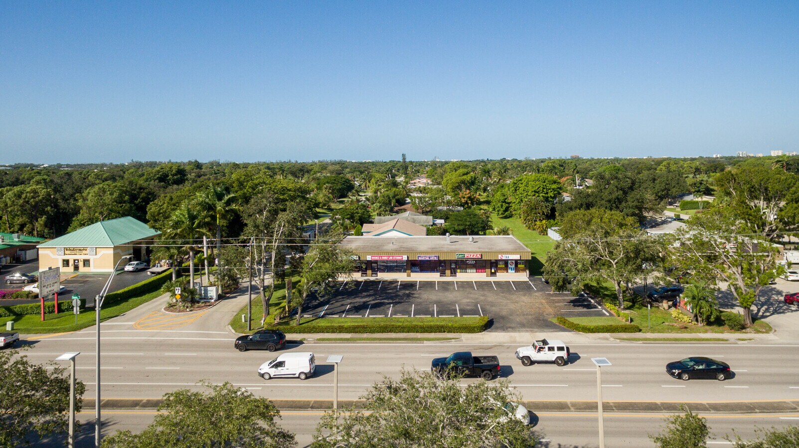 1450 Airport Pulling Rd N, Naples, FL 34104