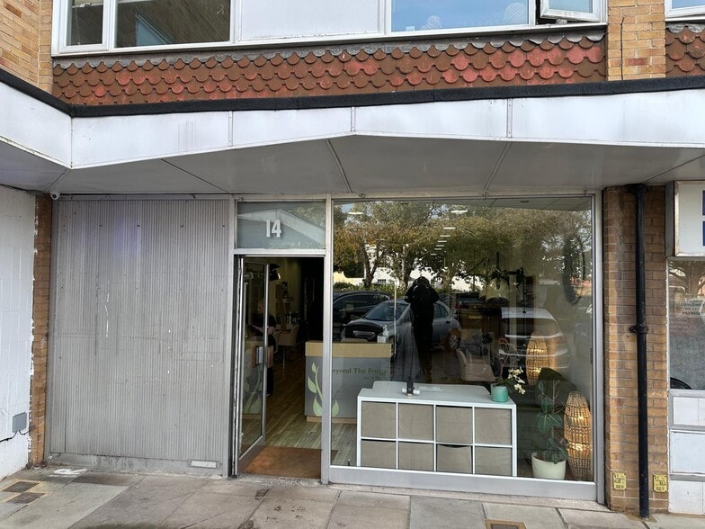 14 The Av, Gosport for lease - Building Photo - Image 1 of 3
