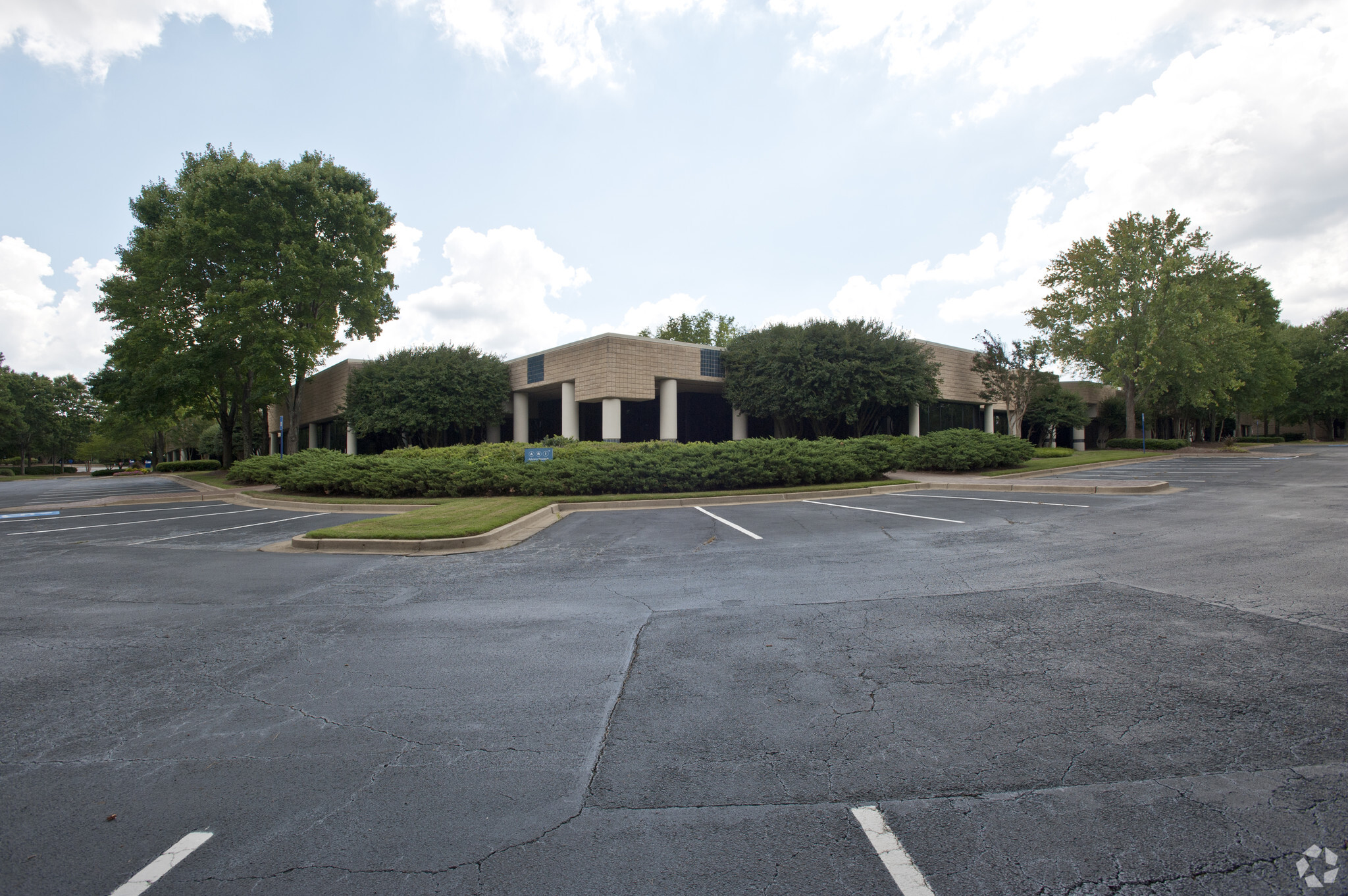 2211 Newmarket Pky SE, Marietta, GA for lease Primary Photo- Image 1 of 10