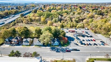 562 Simcoe St S, Oshawa, ON - AERIAL map view - Image1
