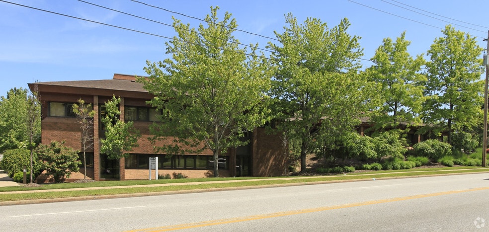 21825 Chagrin Blvd, Beachwood, OH for lease - Primary Photo - Image 1 of 6