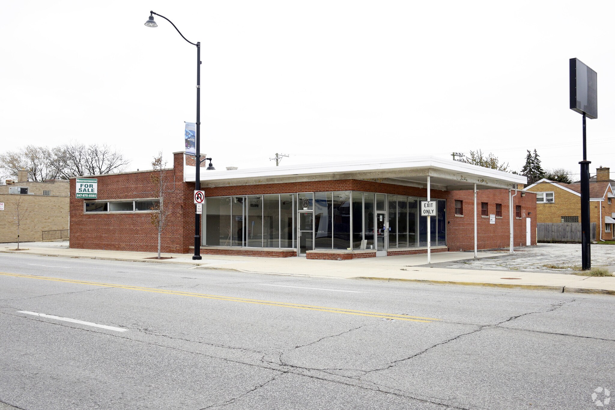 2224 W Roosevelt Rd, Broadview, IL for sale Primary Photo- Image 1 of 1