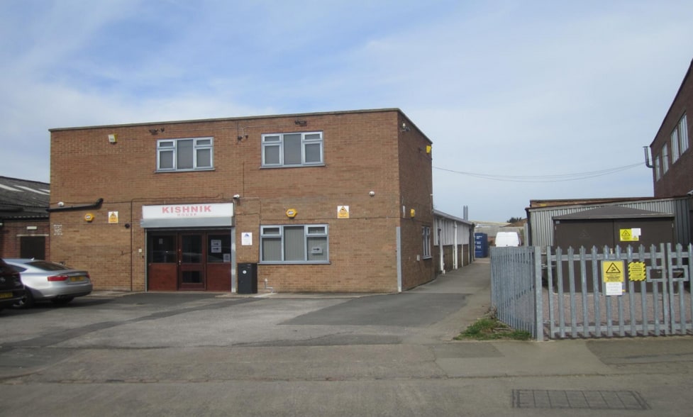11 Claymill Rd, Leicester for sale - Building Photo - Image 1 of 1
