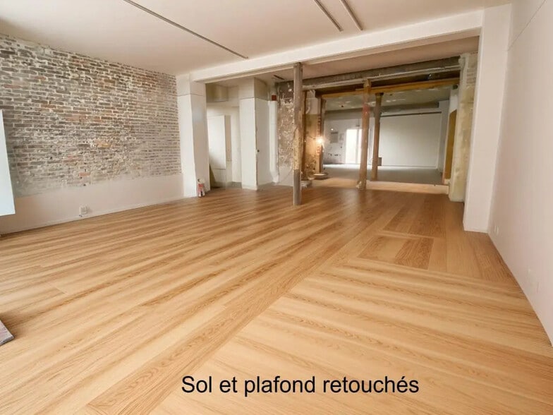 Retail in Paris for lease - Building Photo - Image 2 of 8