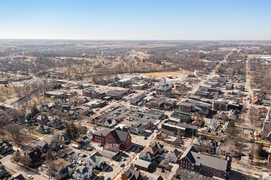 201 E Jefferson St, Franklin, IN for lease - Building Photo - Image 3 of 11