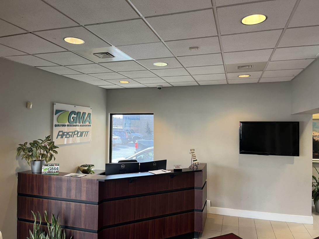 227 Commerce Pl, Greensboro, NC for sale Interior Photo- Image 1 of 2