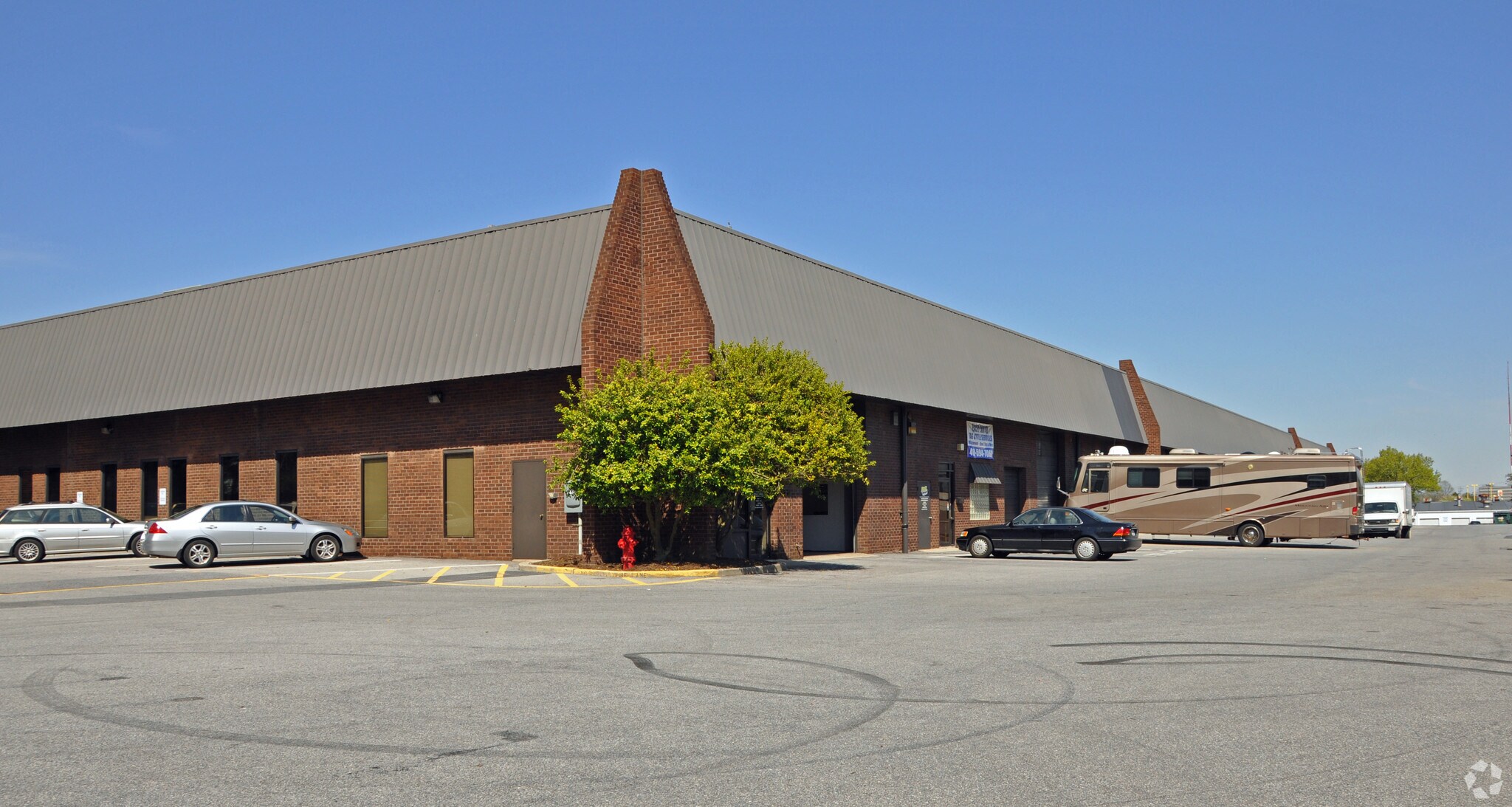 2010-2038 Lord Baltimore Dr, Windsor Mill, MD for sale Primary Photo- Image 1 of 1