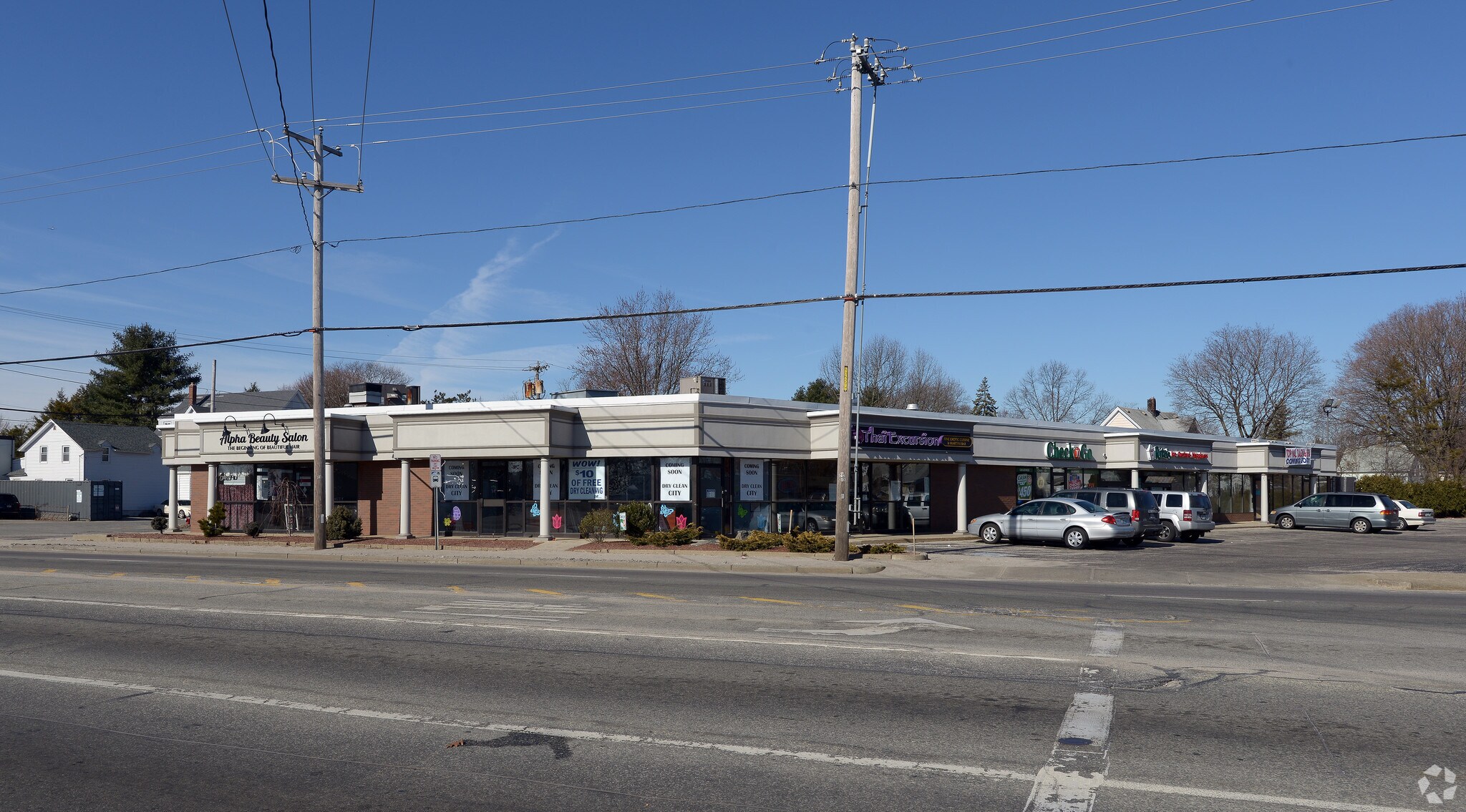 1565 Post Rd, Warwick, RI for sale Primary Photo- Image 1 of 1