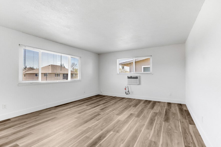 3355 Lerwick Rd, Sacramento, CA for sale - Building Photo - Image 2 of 26
