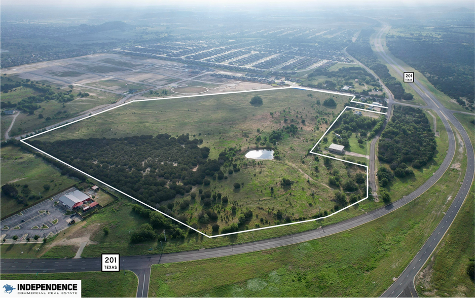 4824 Reese Creek Rd, Killeen, TX for sale - Building Photo - Image 2 of 8