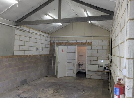 15 Grant Rd, Wellingborough for lease Interior Photo- Image 1 of 2