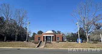FORMER BANK SITE AVAILABLE - Automotive Property