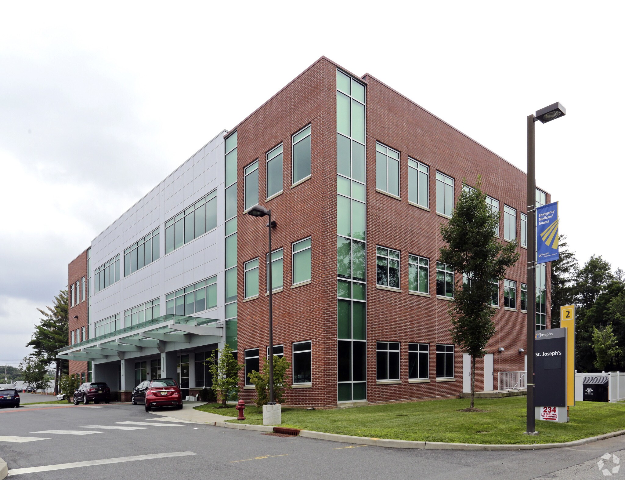 234 Hamburg Tpke, Wayne, NJ 07470