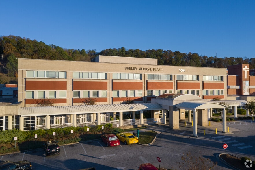 1004 1st St N, Alabaster, AL for lease - Building Photo - Image 3 of 11