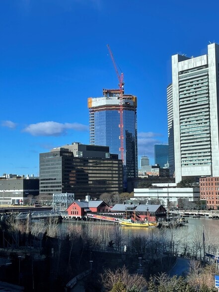 680 Atlantic Ave, Boston, MA for lease - Building Photo - Image 1 of 4