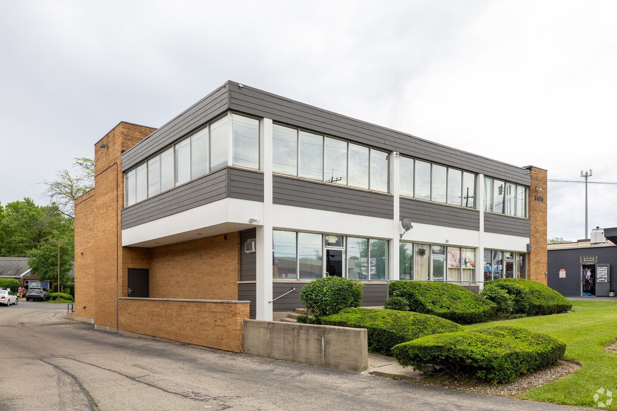 8620 Winton Rd, Cincinnati, OH for sale Primary Photo- Image 1 of 1
