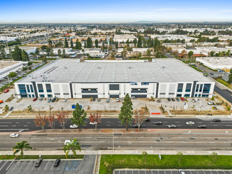 3130-3100 S Harbor, Santa Ana, CA for sale - Building Photo - Image 3 of 8