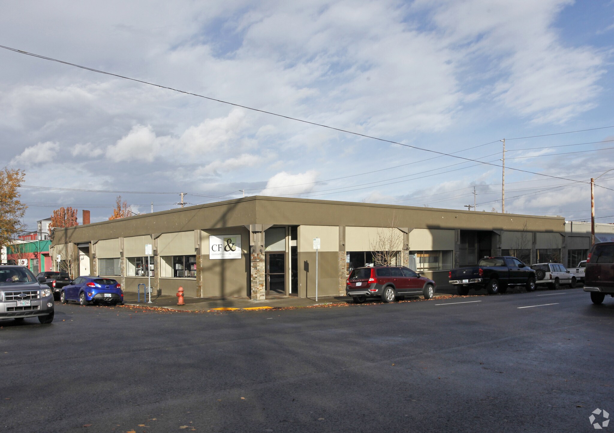 801-805 SE Hawthorne Blvd, Portland, OR for sale Primary Photo- Image 1 of 1