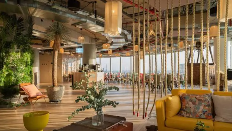 Coworking Space in Paris for lease Interior Photo- Image 1 of 2