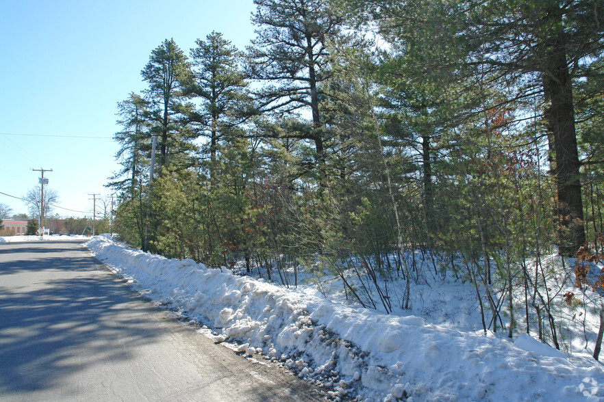 5 Northern Blvd, Amherst, NH for sale - Primary Photo - Image 1 of 2