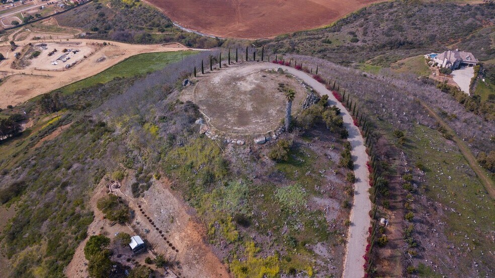 1309 Chariot Ct, Bonsall, CA for sale - Building Photo - Image 1 of 1