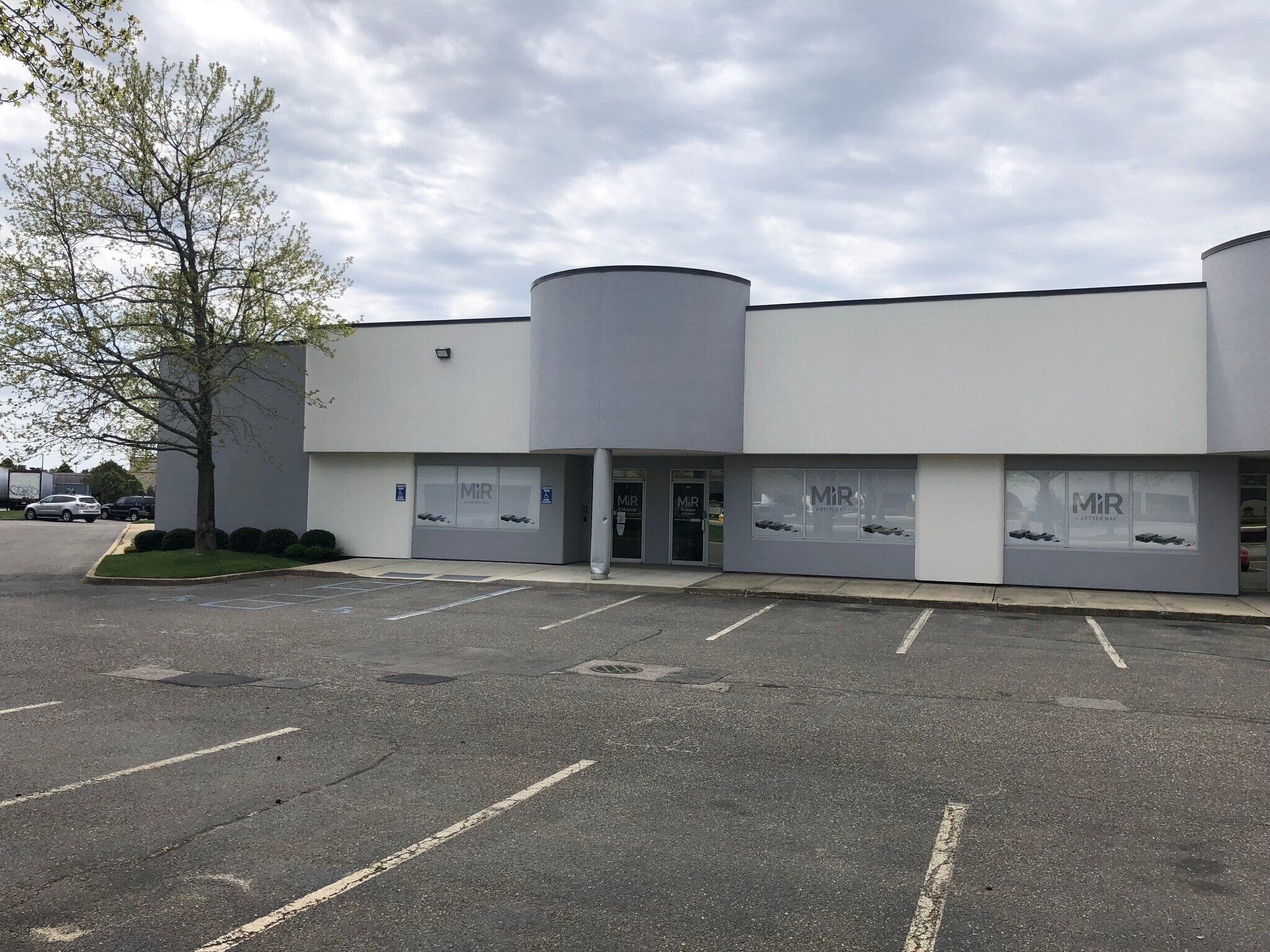 90 Colin Dr, Holbrook, NY for lease Interior Photo- Image 1 of 5
